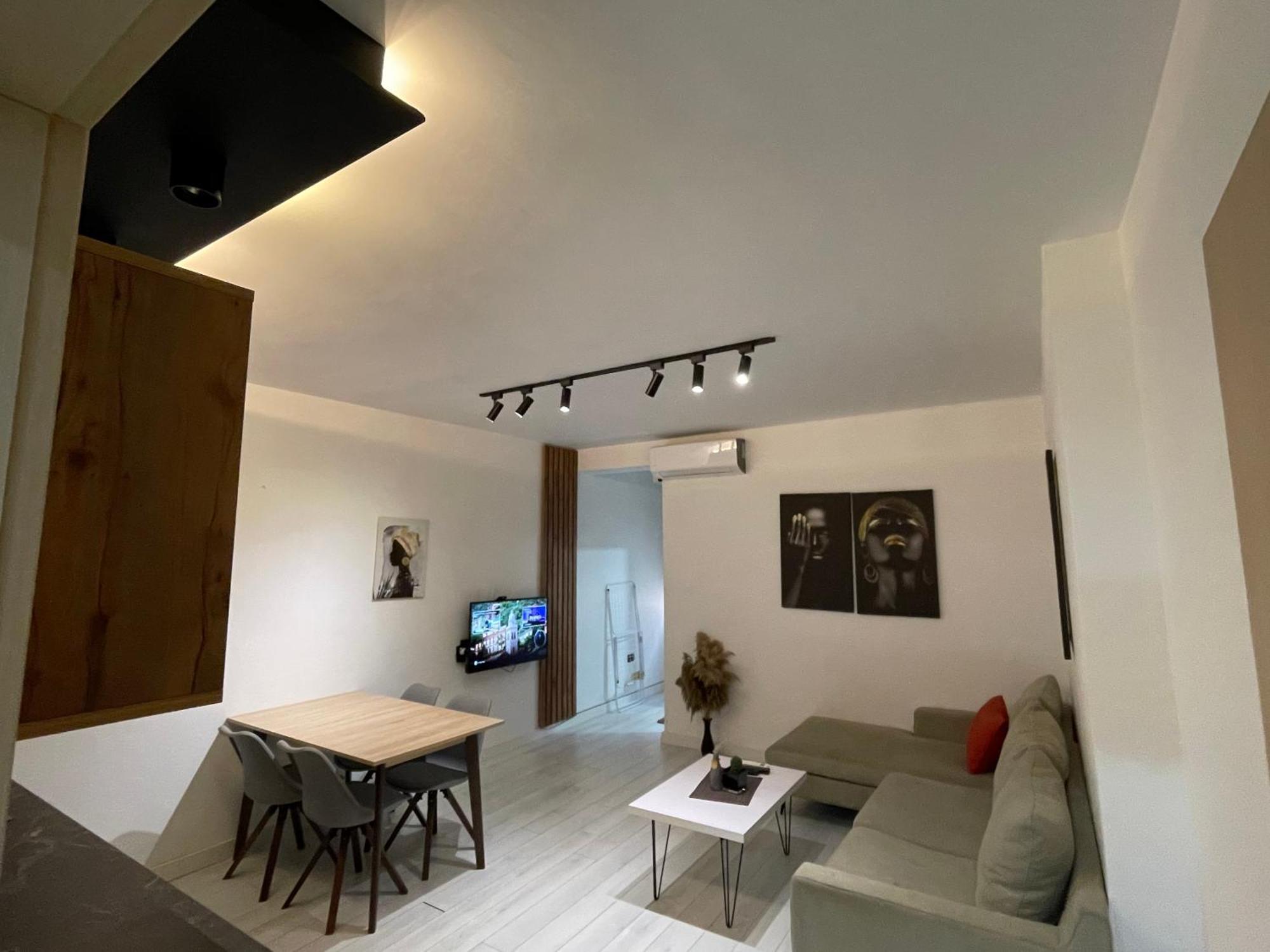 Your Apartment Tirana City Centre 외부 사진